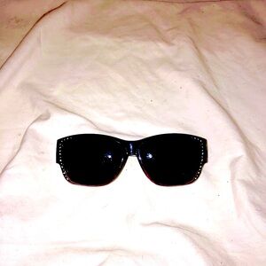 Black sparkly sunglasses